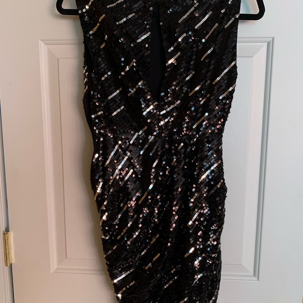 Petite Alice & Olivia dress